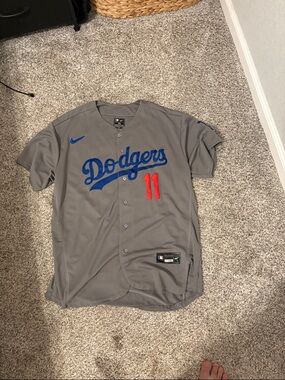 Grey LA Dodgers Roki Sasaki jersey
